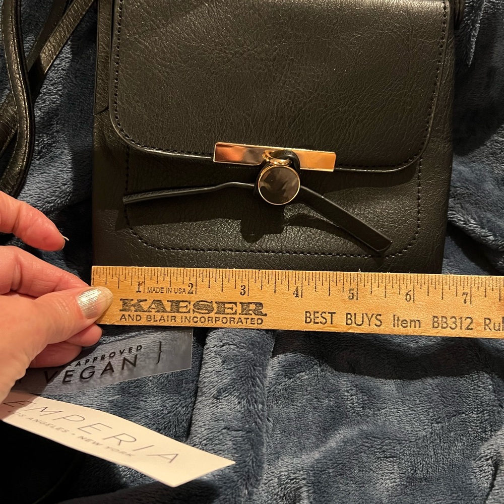 Emperia Los Angeles New York PETA Approved Vegan Black Crossbody, new with tags - Picture 8 of 8